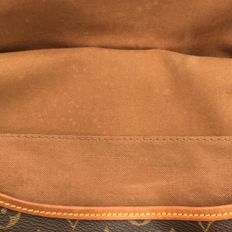 LOUIS VUITTON Saumur 35 Monogram Shoulder Bag AR0930