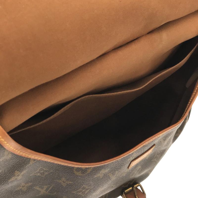 LOUIS VUITTON Saumur 35 Monogram Shoulder Bag AR0930