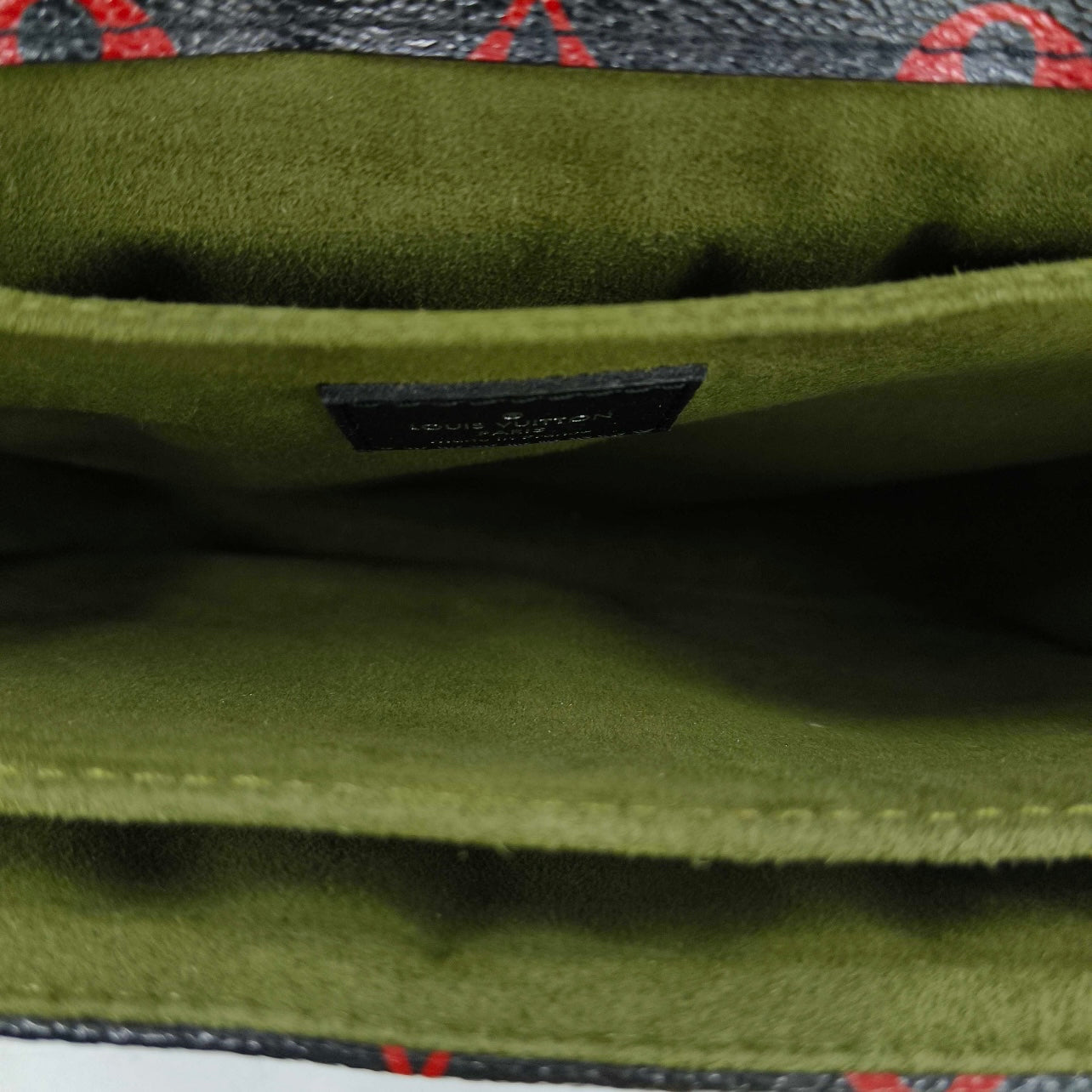 Louis Vuitton Monogram Infrarouge Pochette Metis