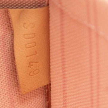 USED LOUIS VUITTON Damier Azur Neverfull MM GM Pochette in Rose Ballerine