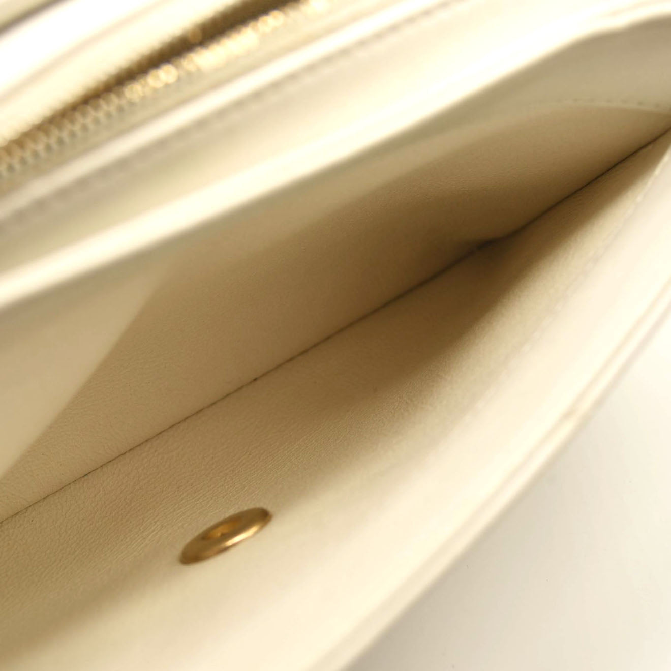 CHANEL Lambskin Chevron Quilted Envelope Flap White