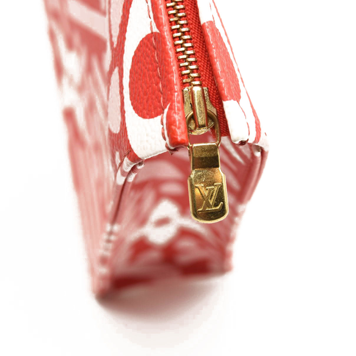 LOUIS VUITTON Monogram Giant Crafty Pochette Toiletry 26 Rouge Rose Creme