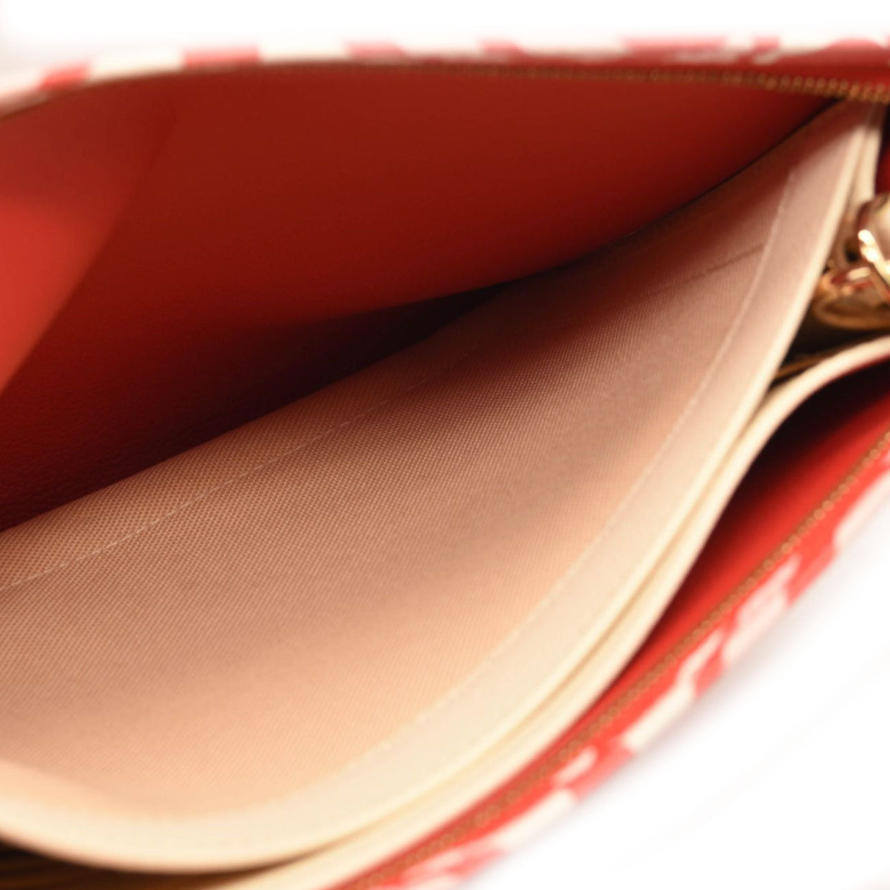 LOUIS VUITTON Monogram Giant Crafty Pochette Toiletry 26 Rouge Rose Creme