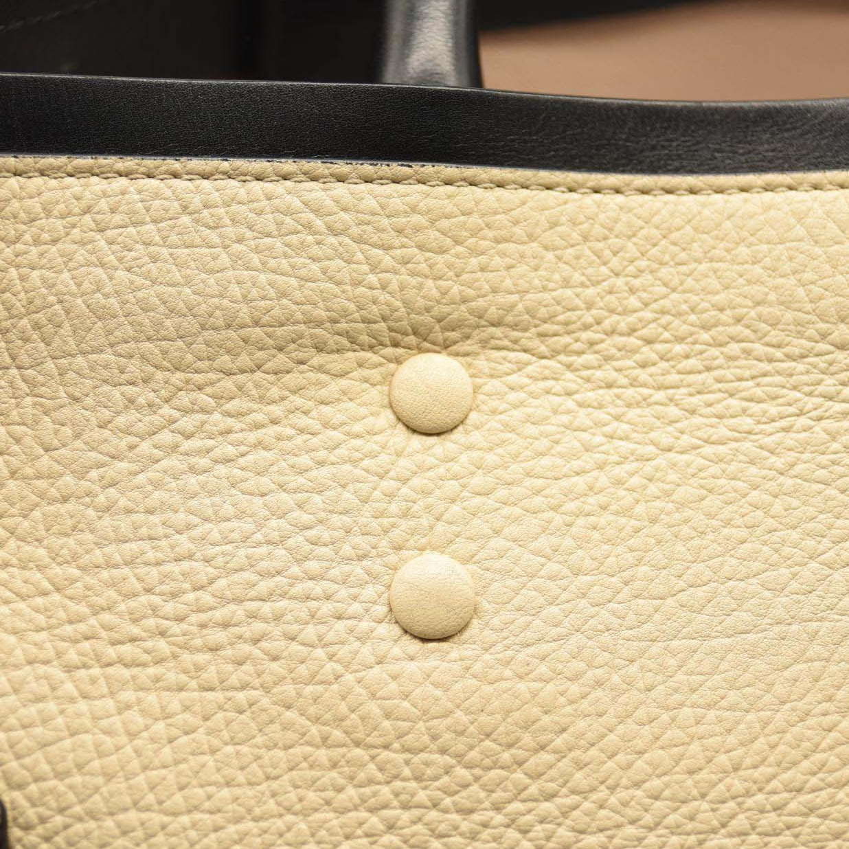 Chloe Grained Charlotte Medium Leather Tote Cream White