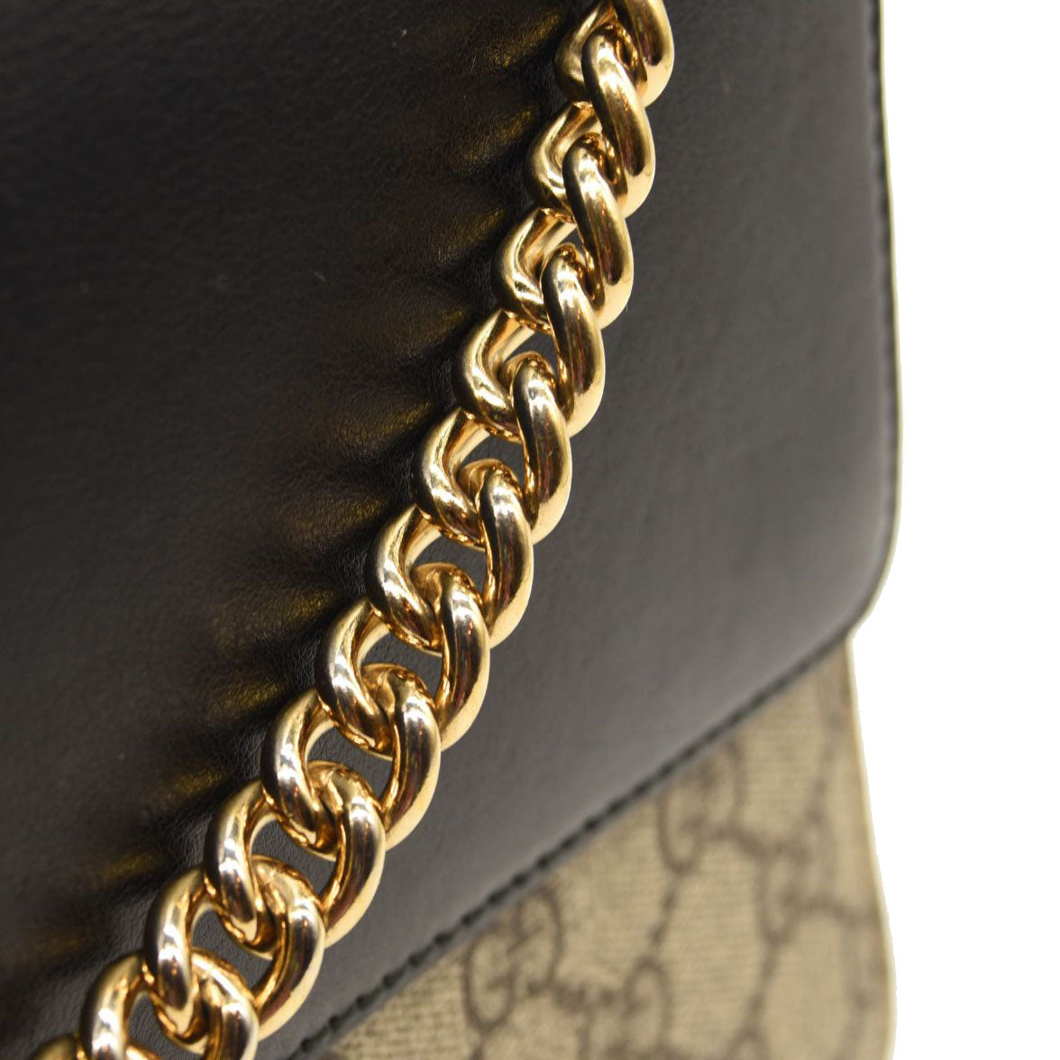 $1980 GUCCI GG Supreme Monogram Calfskin Medium Padlock Shoulder Bag Beige Black Cuir