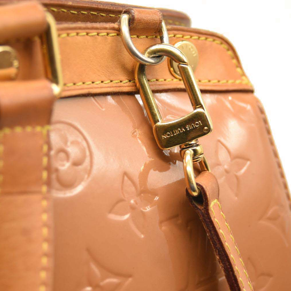 Louis Vuitton Vernis Brea GM Beige Poudre