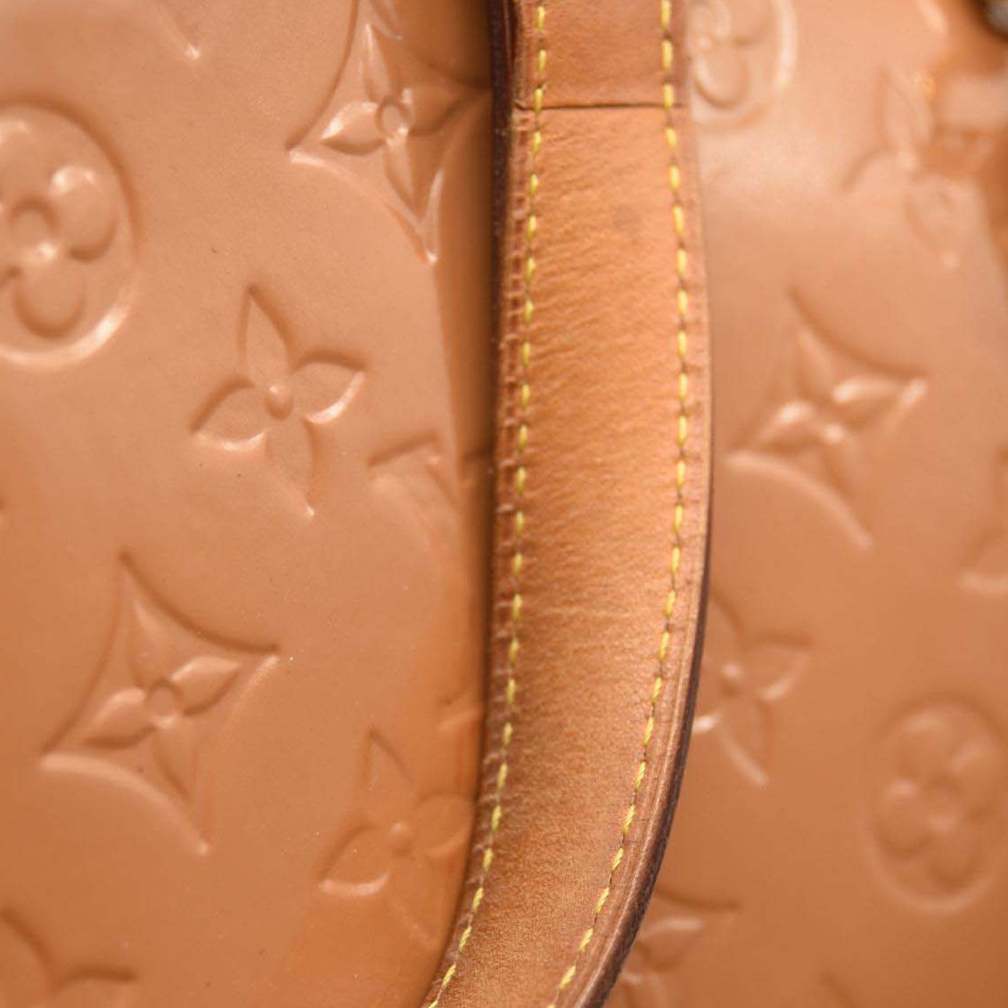 Louis Vuitton Vernis Brea GM Beige Poudre