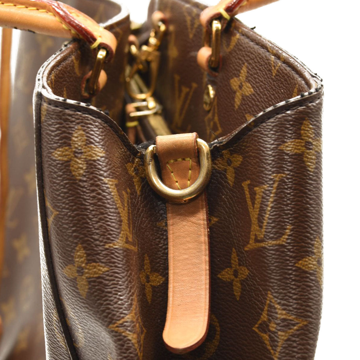 $2910 LOUIS VUITTON Monogram Montaigne GM
