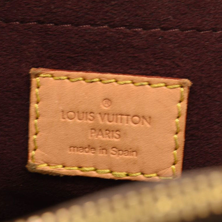 $2910 LOUIS VUITTON Monogram Montaigne GM