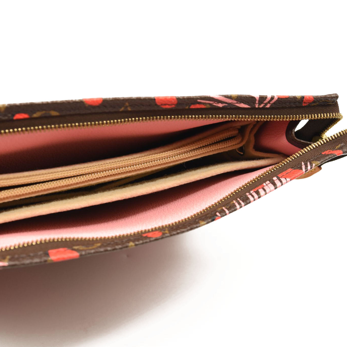 LOUIS VUITTON Monogram Jungle Dots Toiletry Pouch 26 Sugar Pink Poppy