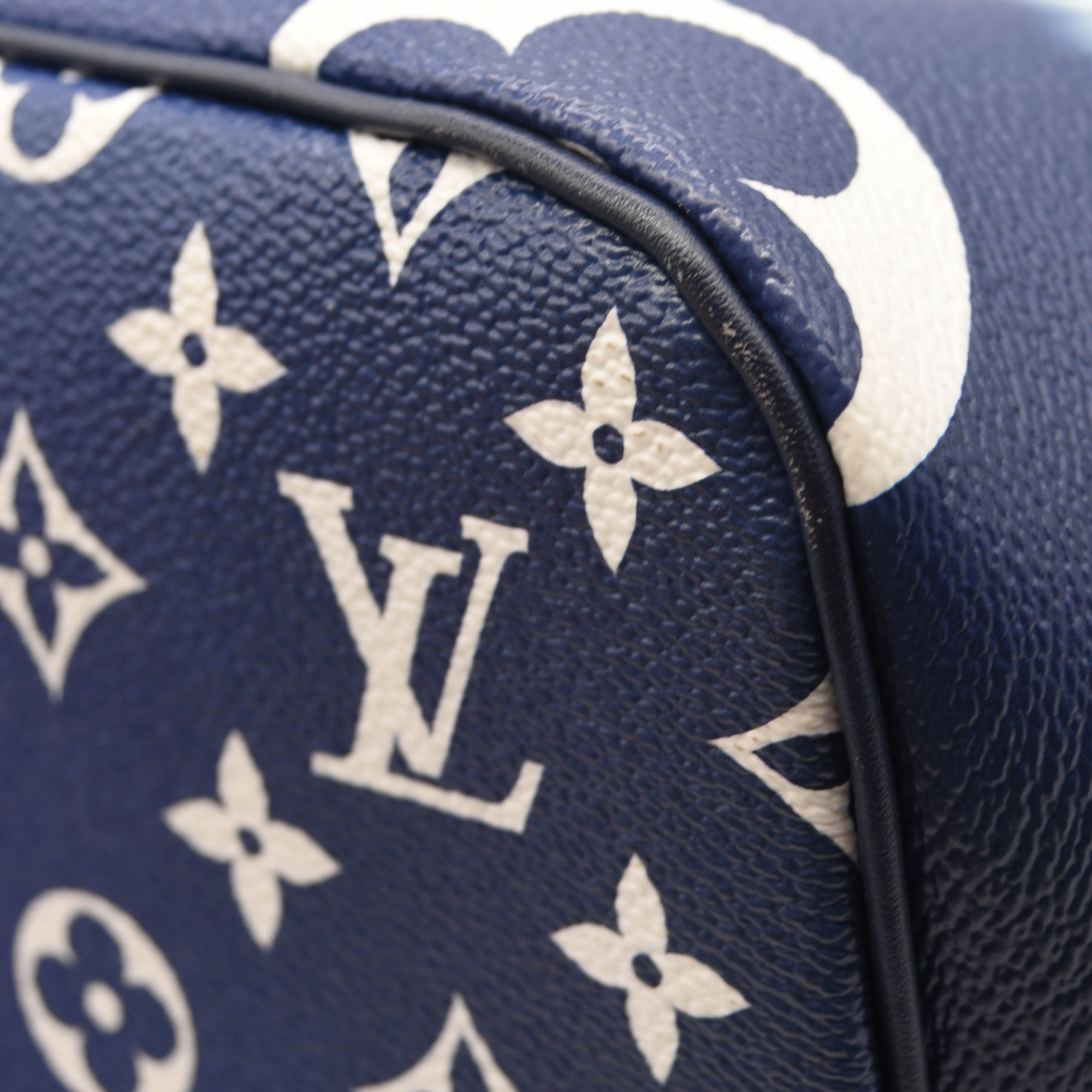USED 2020 Louis Vuitton Monogram Escale Neverfull MM Blue