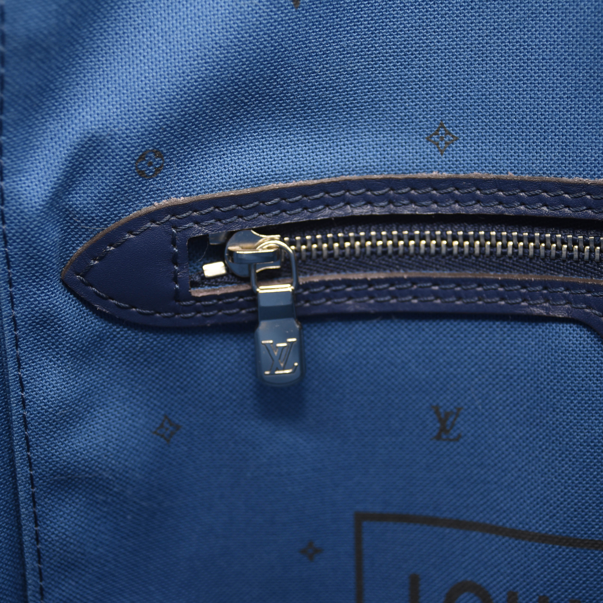 USED 2020 Louis Vuitton Monogram Escale Neverfull MM Blue