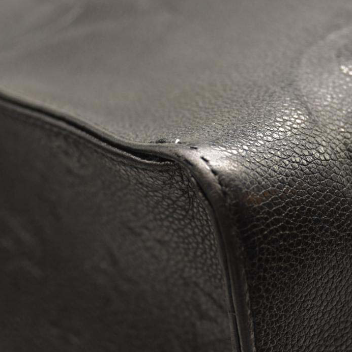 Louis Vuitton Empreinte Monogram Giant Onthego GM Black