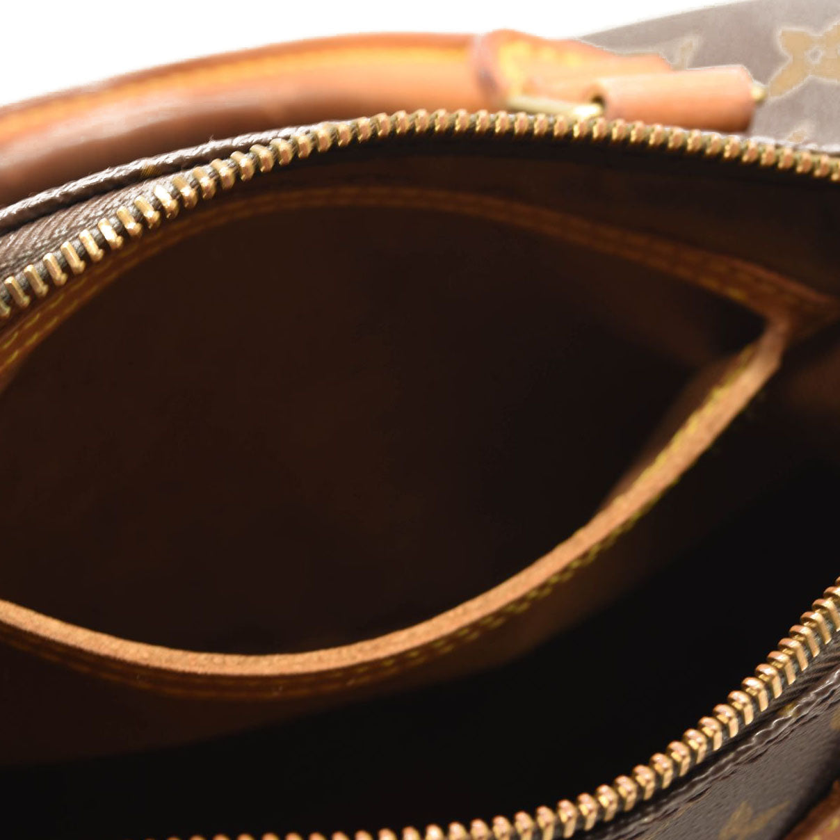 LOUIS VUITTON Monogram Speedy 25