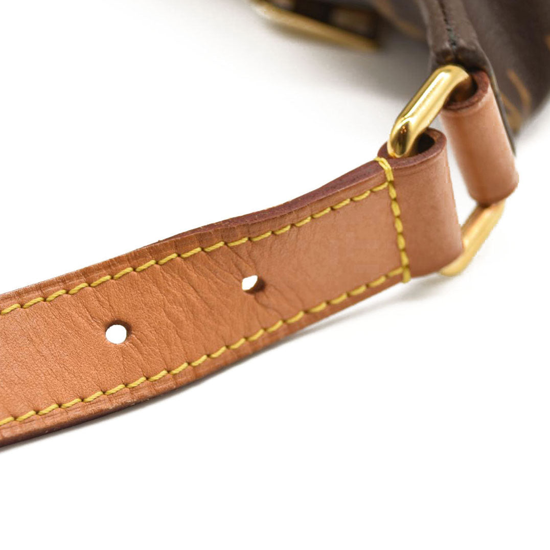 LOUIS VUITTON Monogram Bumbag MI0271
