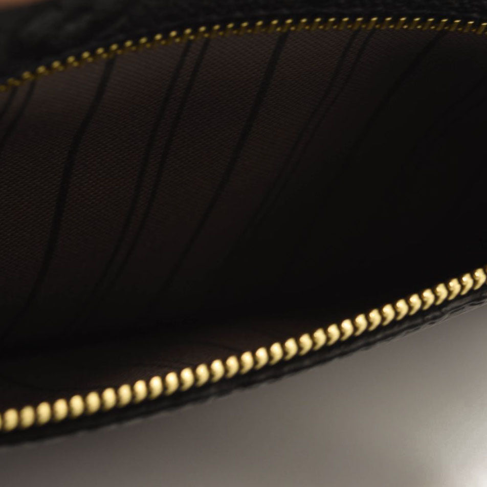 LOUIS VUITTON Empreinte Pochette Metis Black