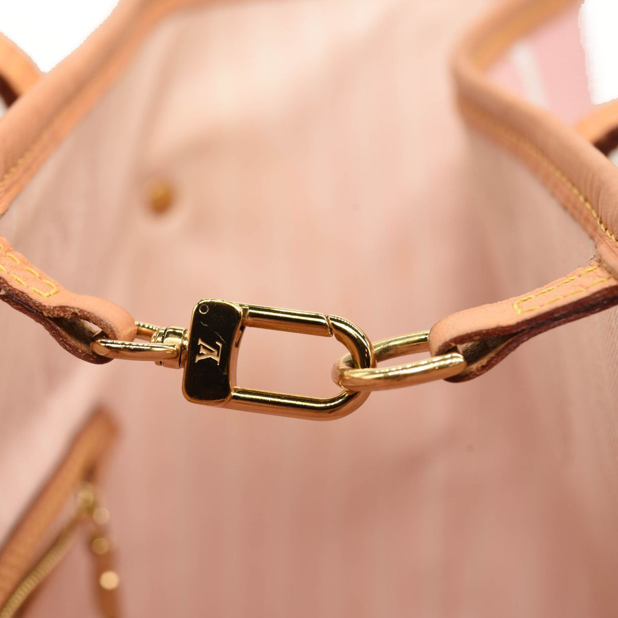 LOUIS VUITTON Monogram Giant By The Pool Neverfull MM Light Pink