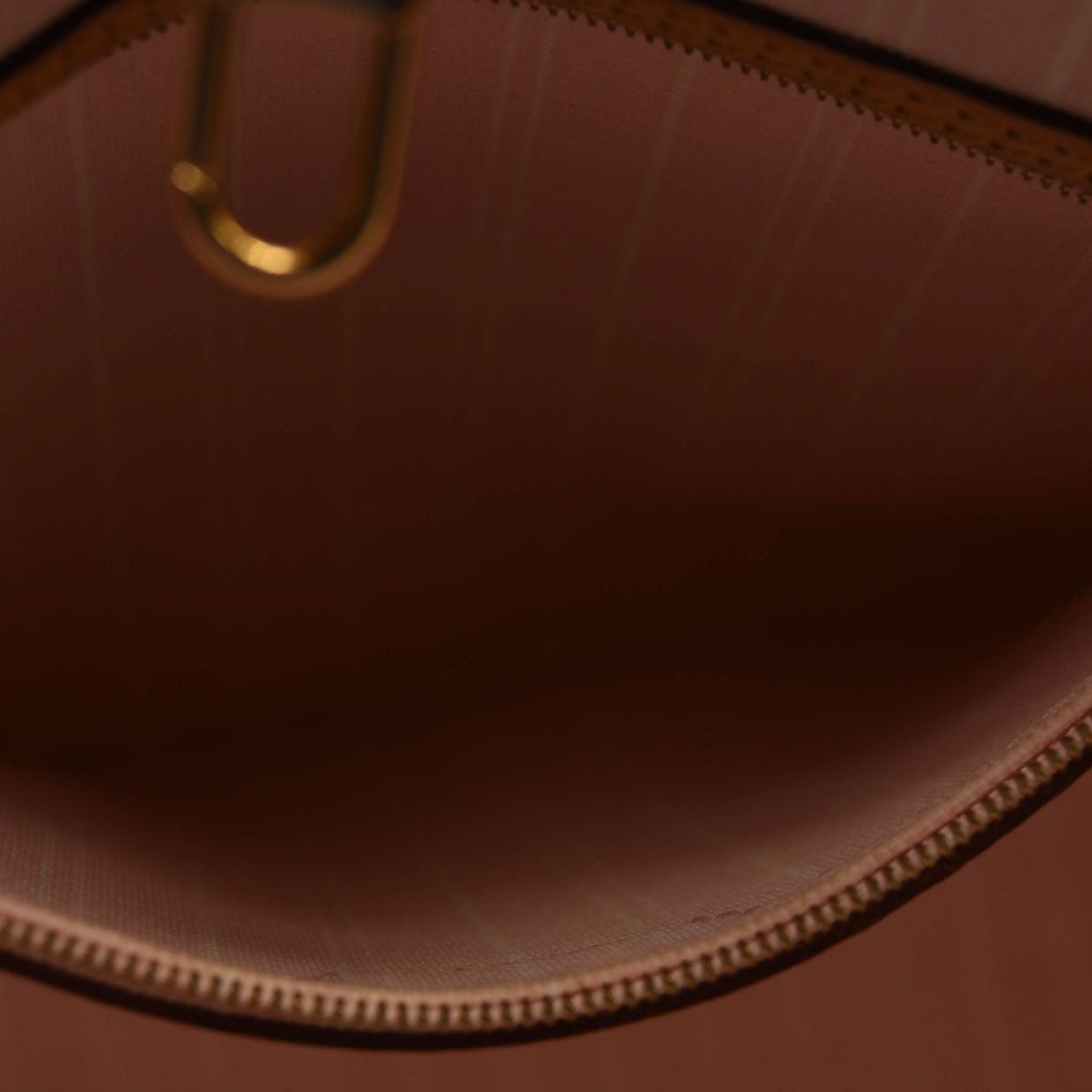 LOUIS VUITTON Monogram Giant By The Pool Neverfull MM Light Pink