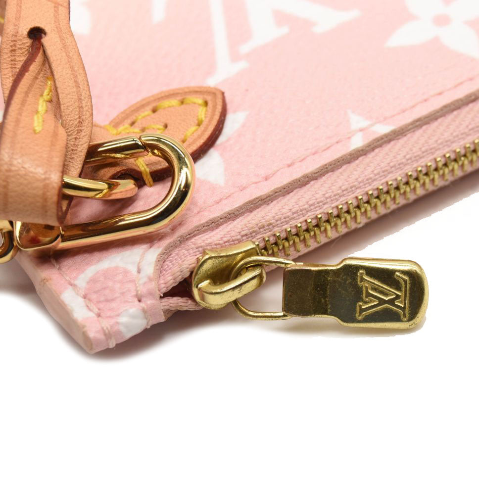 LOUIS VUITTON Monogram Giant By The Pool Neverfull MM Light Pink