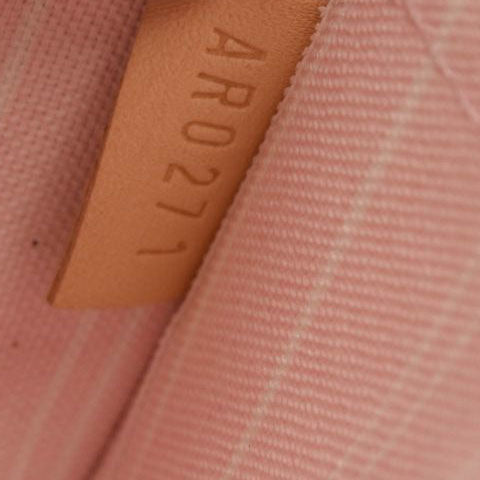 LOUIS VUITTON Monogram Giant By The Pool Neverfull MM Light Pink