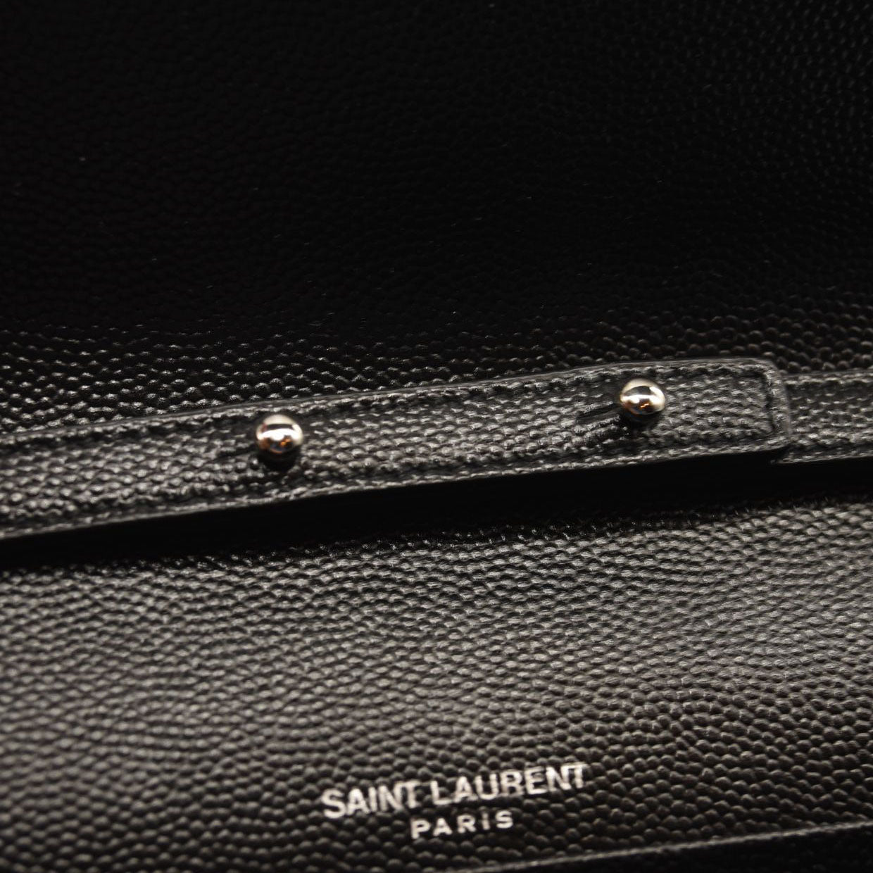 NEW $1790 SAINT LAURENT Grain De Poudre Matelasse Chevron Monogram Chain Wallet Black