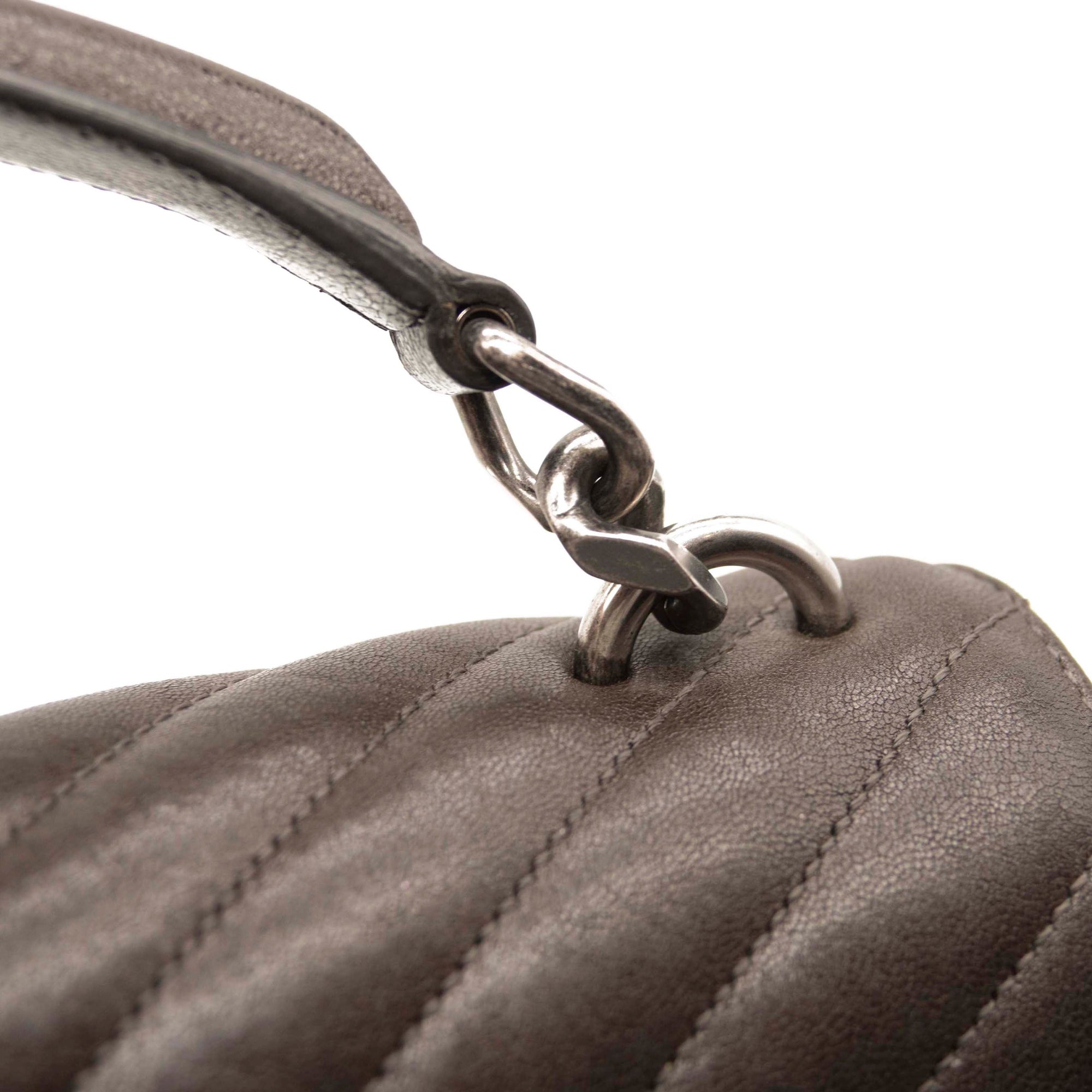 USED Saint Laurent Sheepskin Matelasse Chevron Monogram Medium College Bag Grey