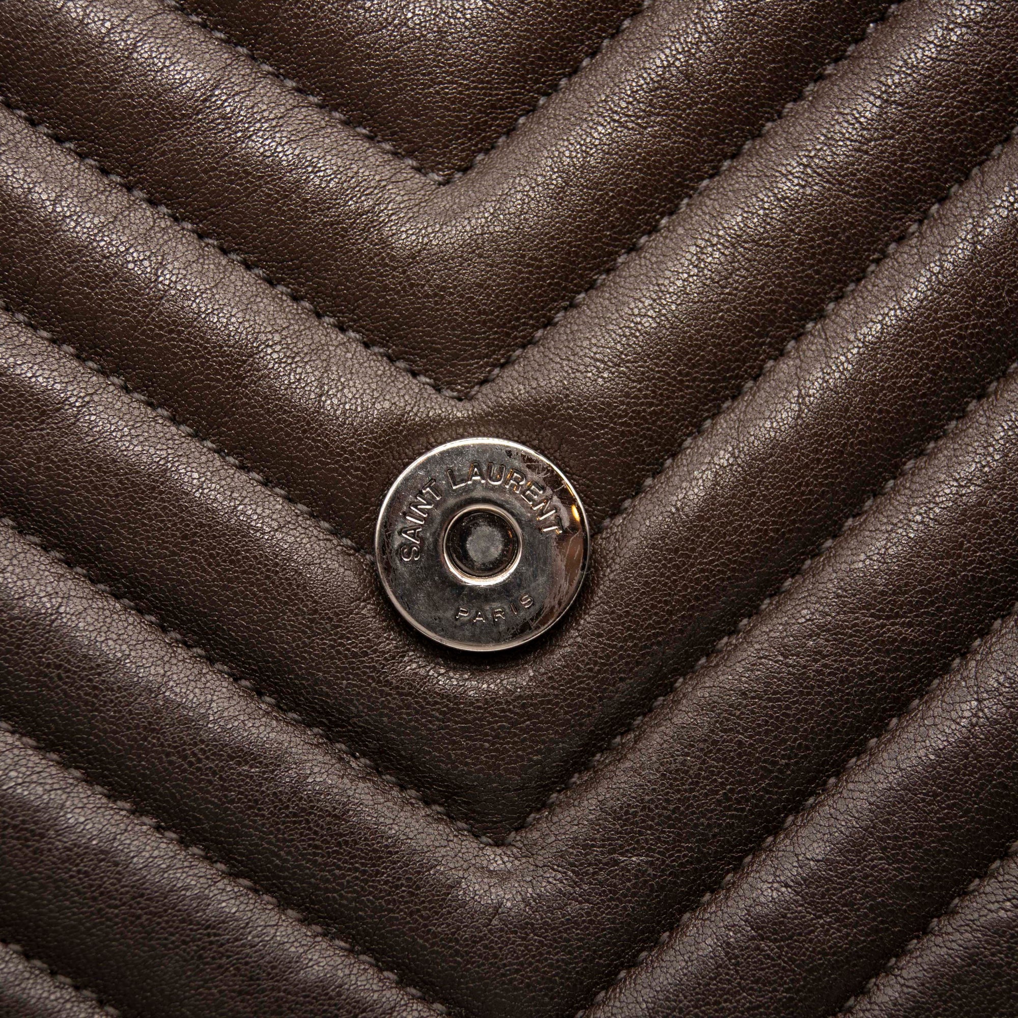 USED Saint Laurent Sheepskin Matelasse Chevron Monogram Medium College Bag Grey