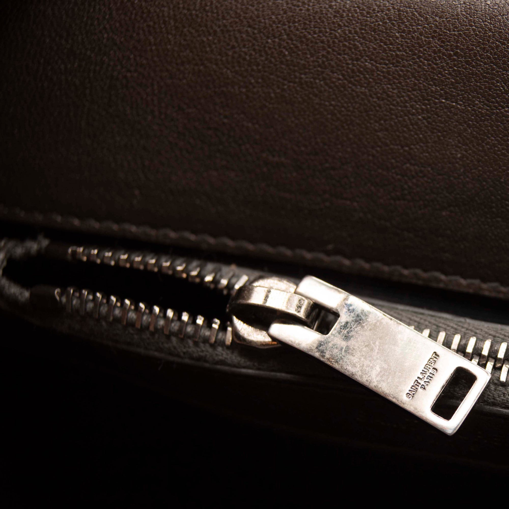 USED Saint Laurent Sheepskin Matelasse Chevron Monogram Medium College Bag Grey