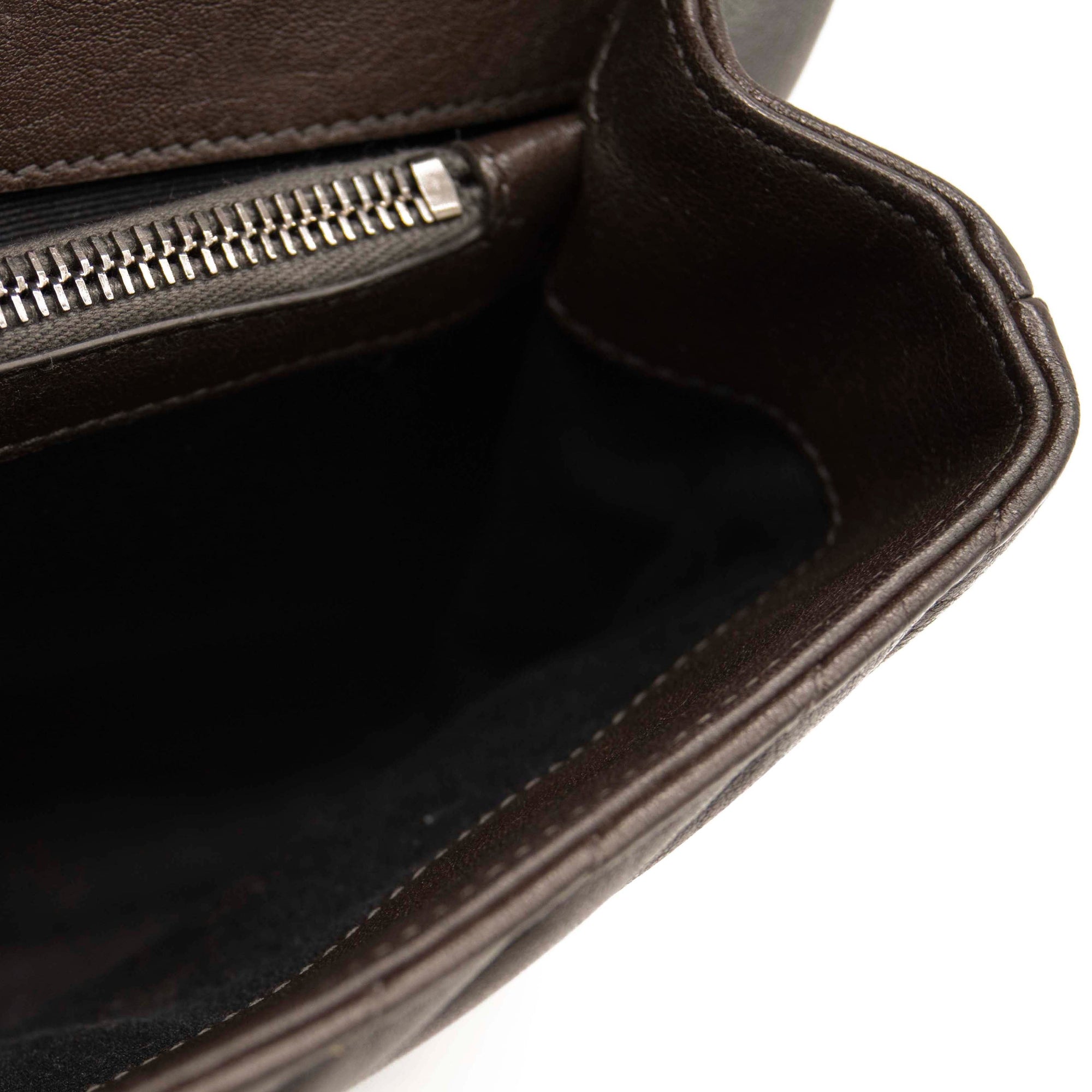 USED Saint Laurent Sheepskin Matelasse Chevron Monogram Medium College Bag Grey