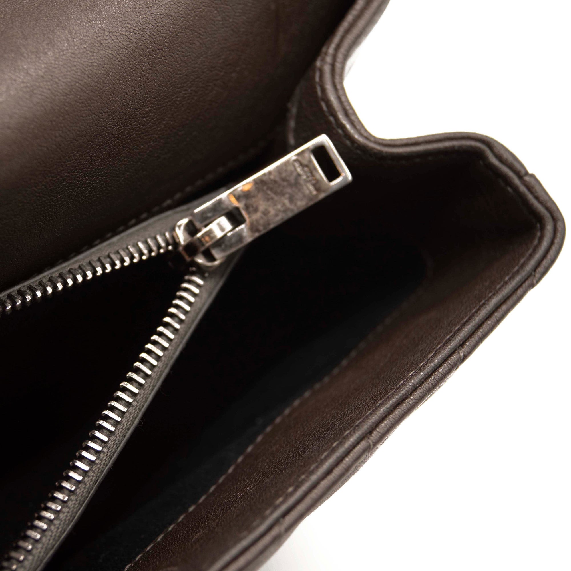 USED Saint Laurent Sheepskin Matelasse Chevron Monogram Medium College Bag Grey