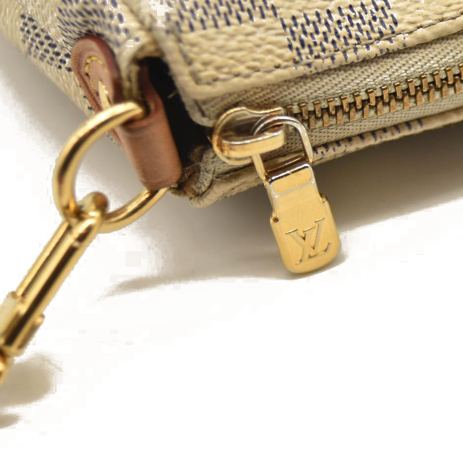 LOUIS VUITTON Damier Azur Eva Clutch DU3150