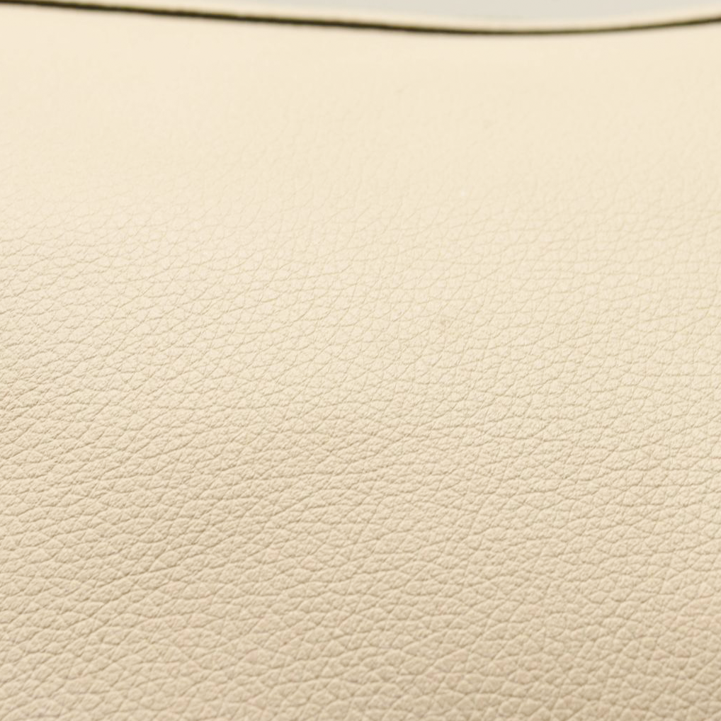 Gucci Grained Calfskin Logo Half Moon Hobo White