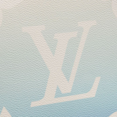Louis Vuitton Monogram Giant by The Pool Onthego GM Blue