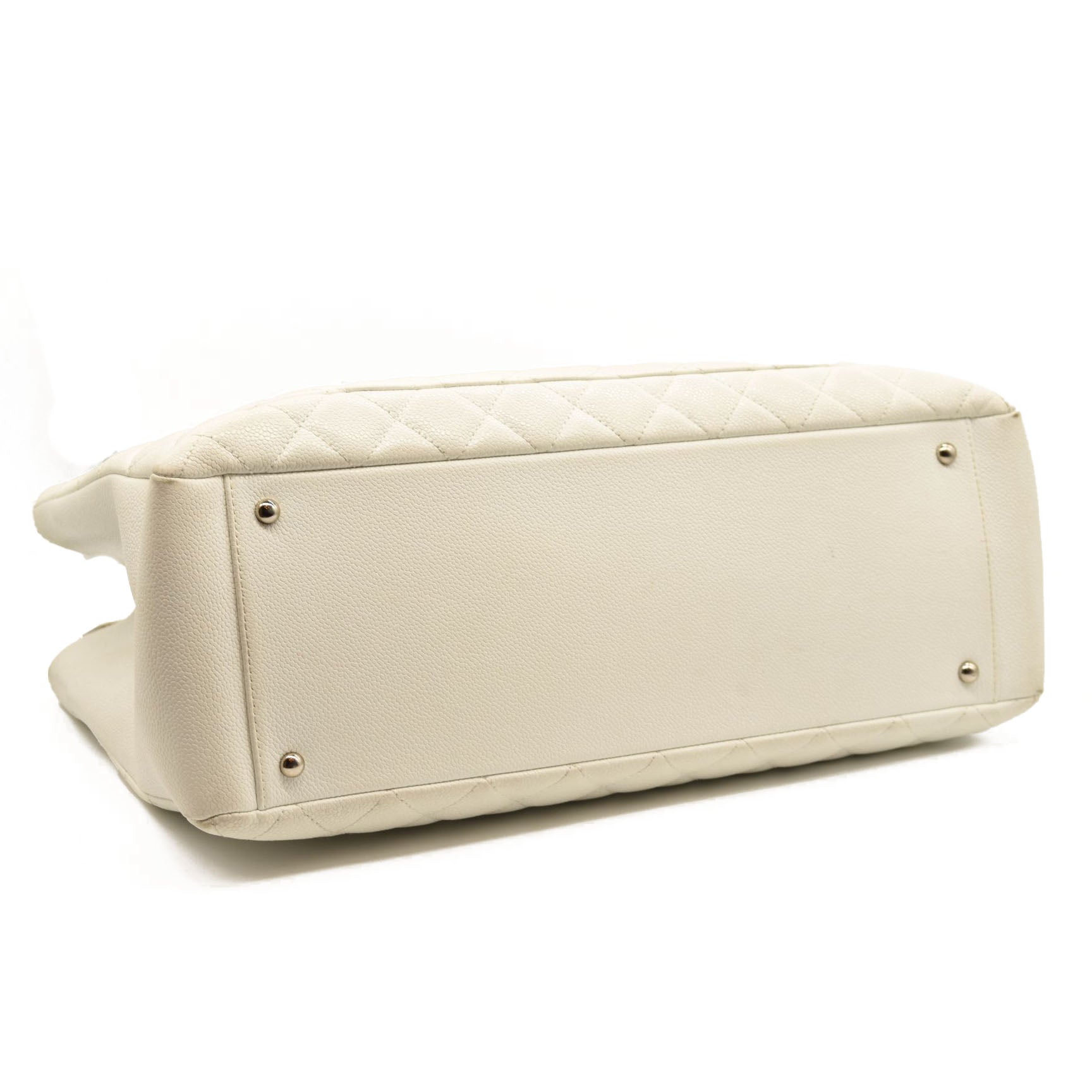 CHANEL Caviar Quilted Grand Shopping Tote GST White