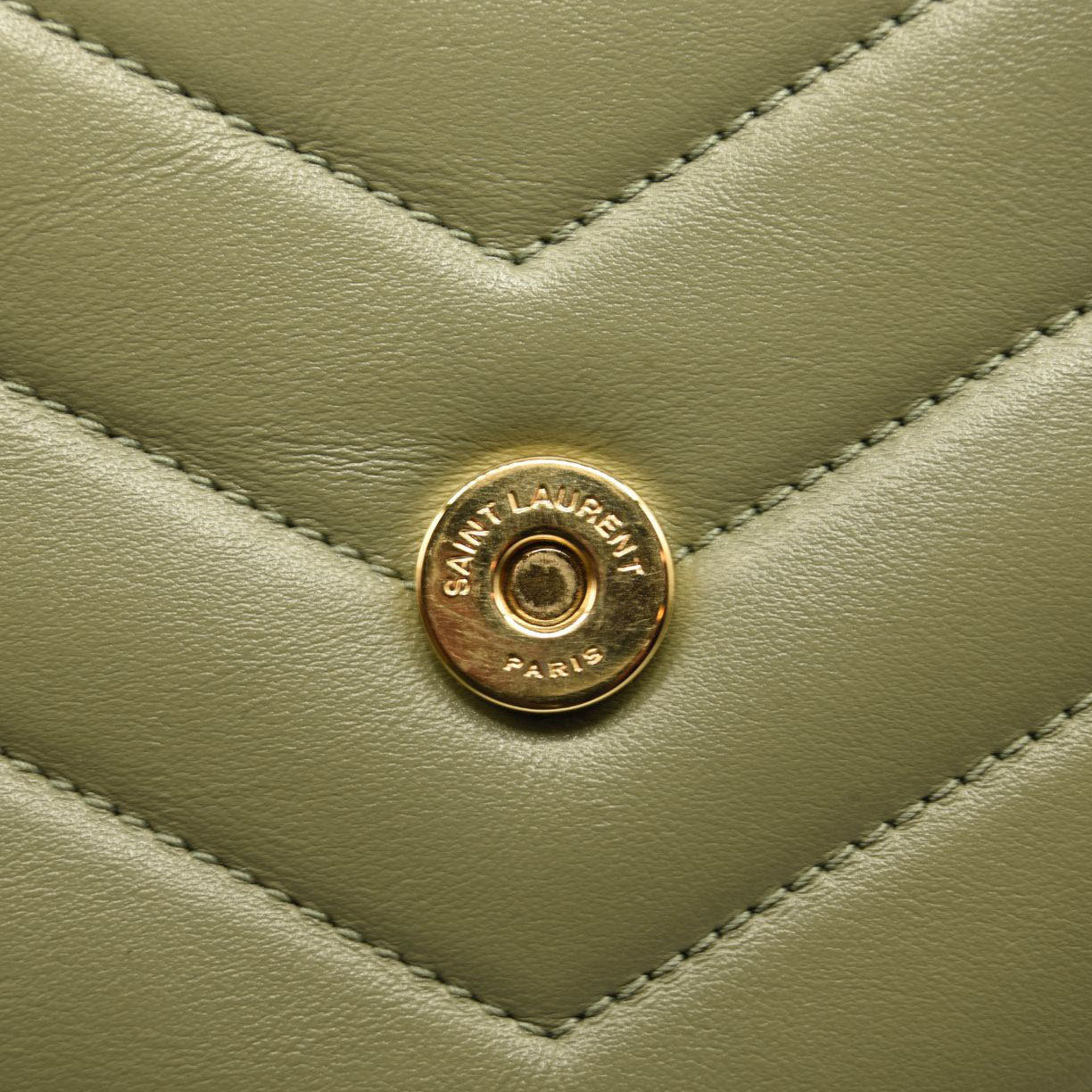 NEW $2990 SAINT LAURENT Calfskin Y Quilted Monogram Small Loulou Chain Satchel Green