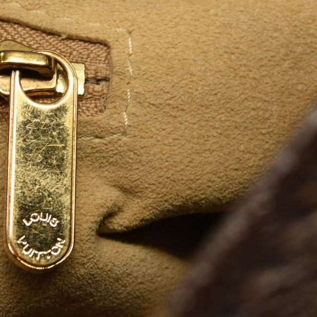 $2600 USED 2010 LOUIS VUITTON Monogram Artsy MM CA4170