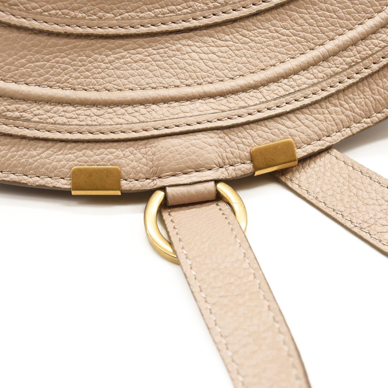 NEW $1890 CHLOE Marcie Shoulder Bag Beige