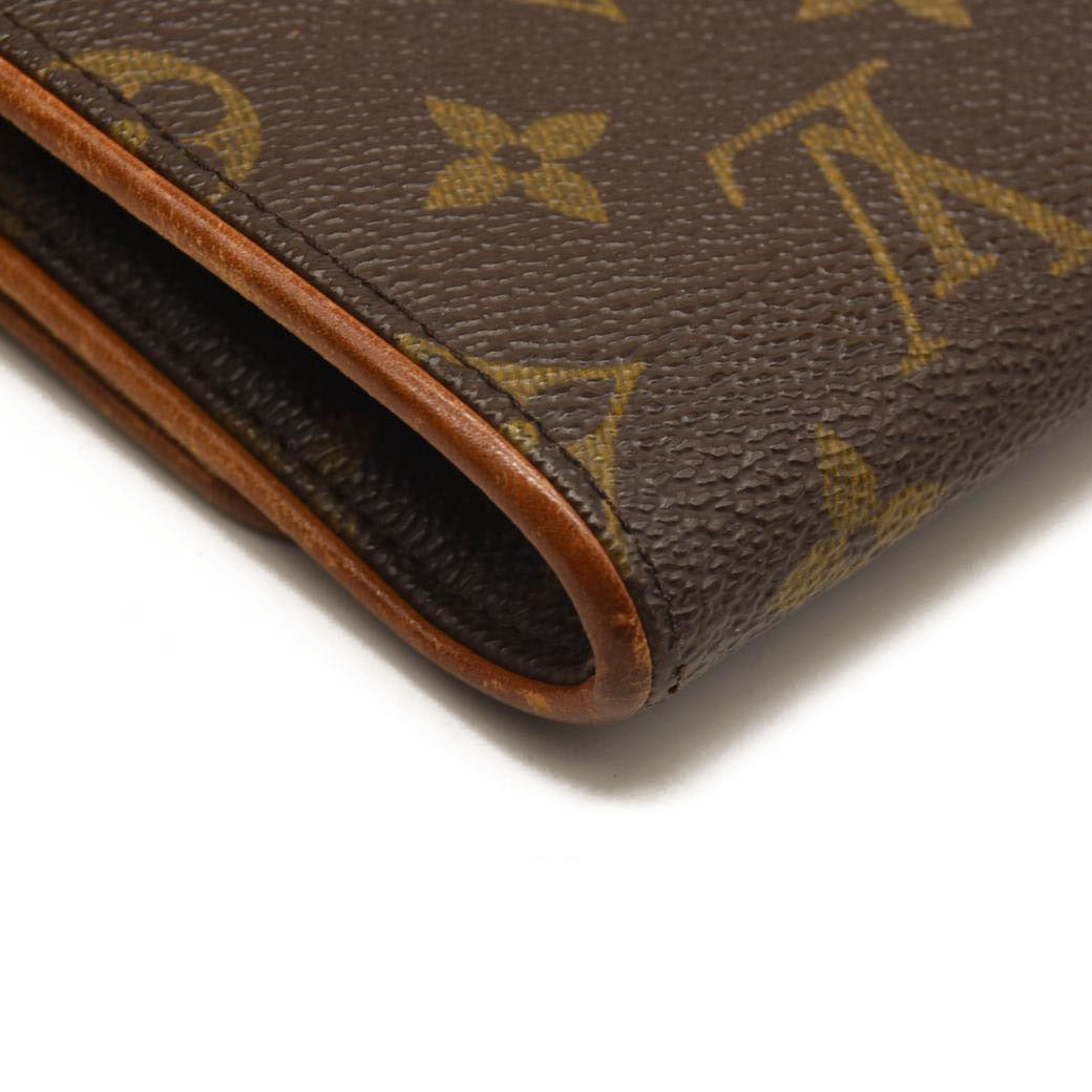 Louis Vuitton Monogram Pochette Twin GM