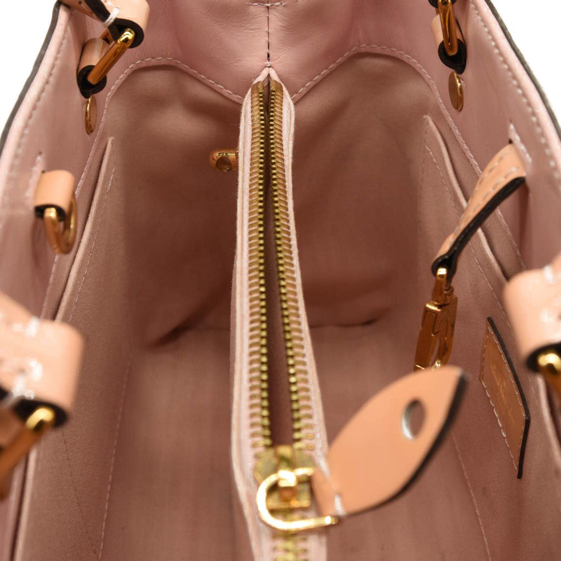 Louis Vuitton Vernis Montaigne BB Rose Ballerine