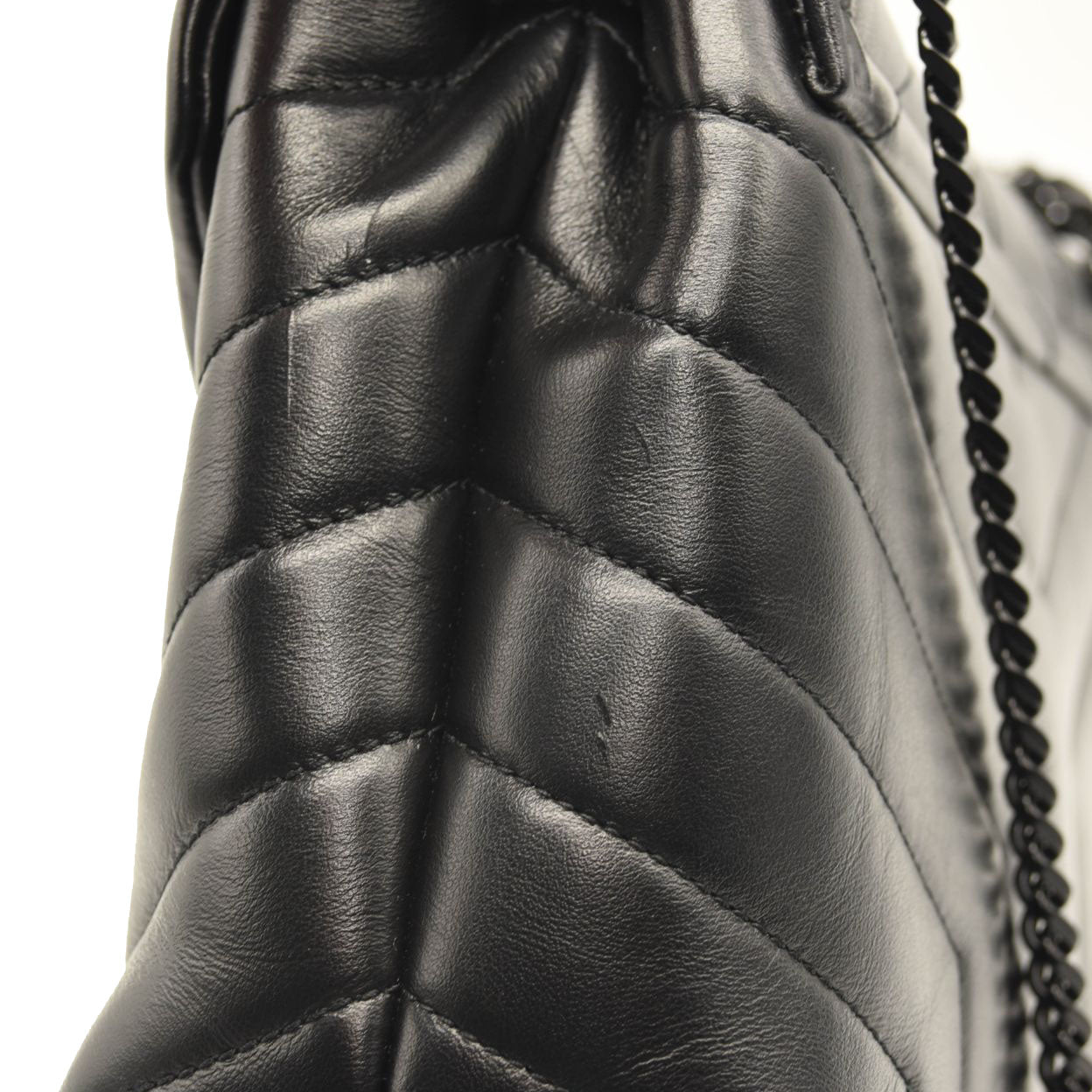 USED SAINT LAURENT Calfskin Y Quilted Monogram Monochrome Small Loulou Chain Satchel Black