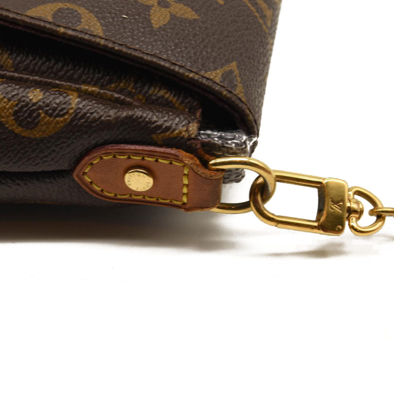 LOUIS VUITTON Monogram Favorite MM