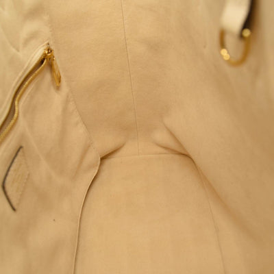 LOUIS VUITTON Empreinte Monogram Giant Neverfull MM Cream