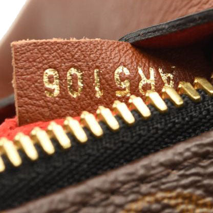 LOUIS VUITTON Monogram Tuileries Hobo Caramel