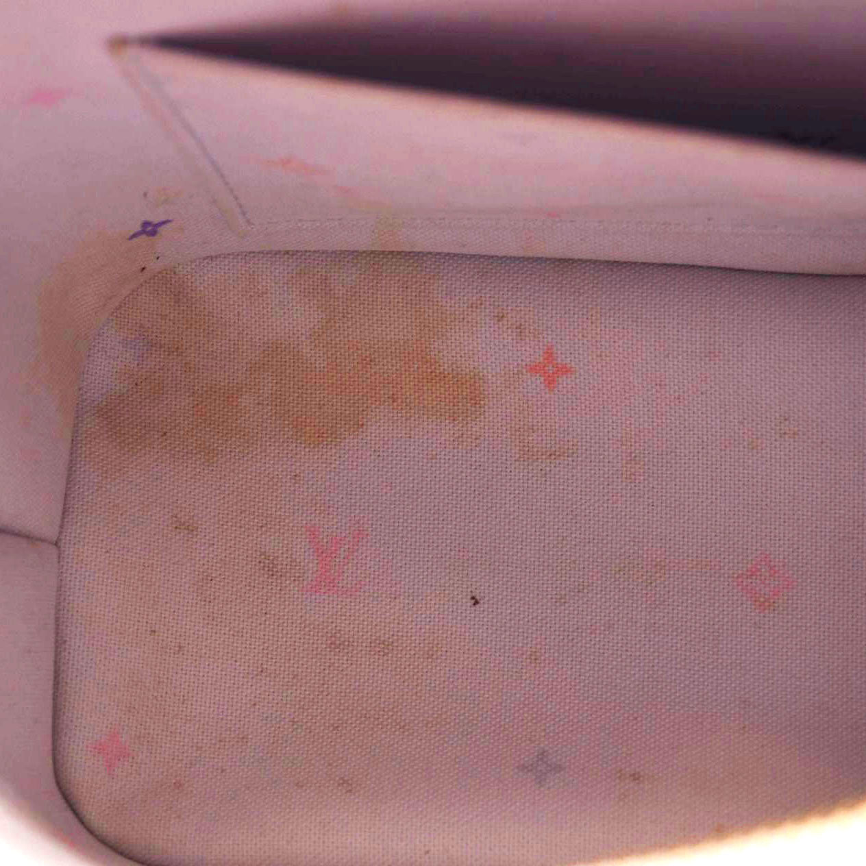 LOUIS VUITTON Monogram Giant Spring In The City Marshmallow Hobo PM Sunrise Pastel