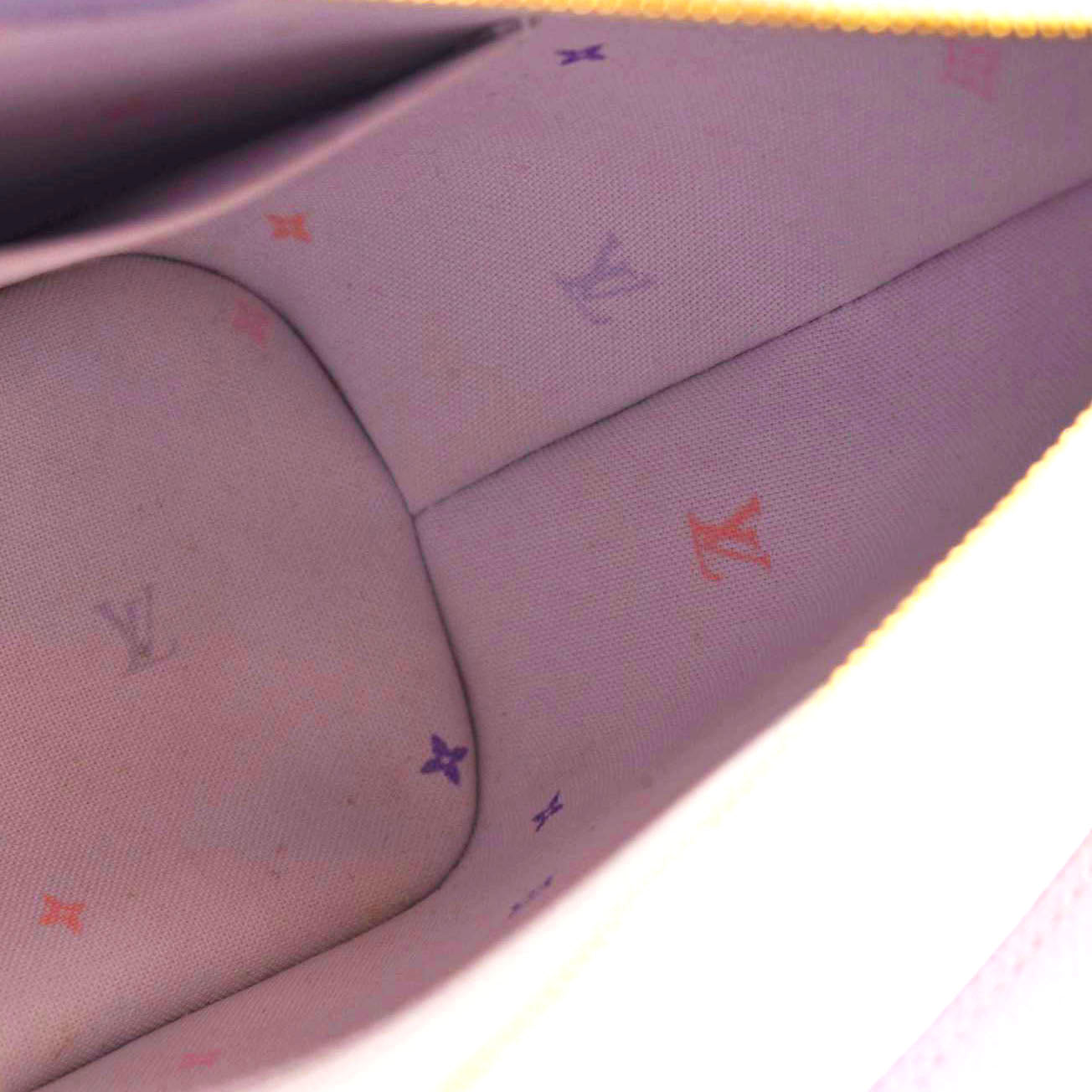 LOUIS VUITTON Monogram Giant Spring In The City Marshmallow Hobo PM Sunrise Pastel