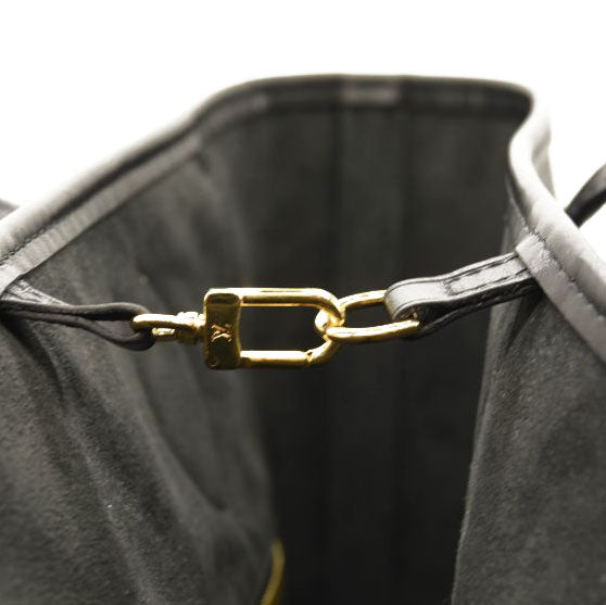 Louis Vuitton empreinte monogram giant wild at heart key pouch