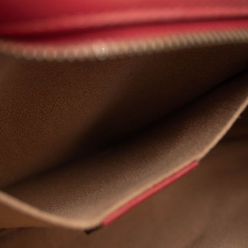 Gucci Calfskin Matelasse Small GG Marmont Chain Shoulder Bag Hibiscus Red