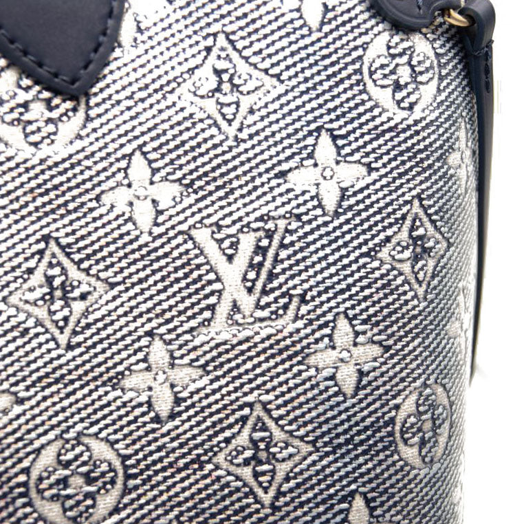NEW Louis Vuitton Monoglam Neverfull MM Blue Tote
