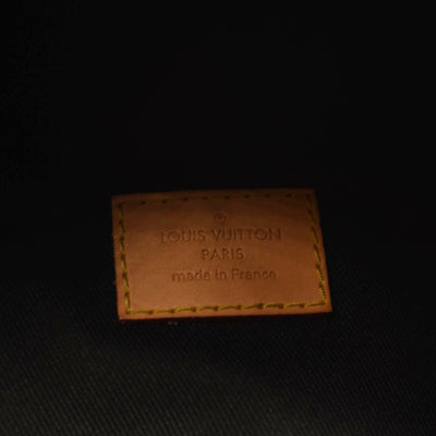 LOUIS VUITTON Monogram Bumbag MI4197