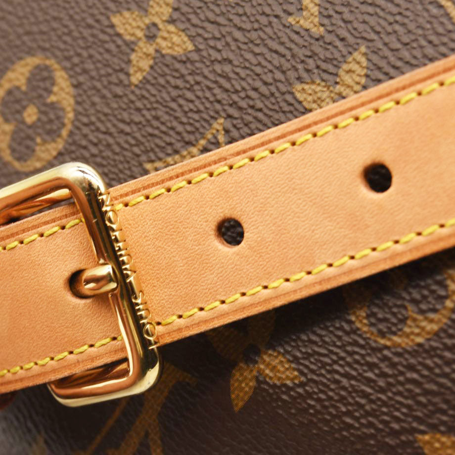 LOUIS VUITTON Monogram Bumbag MI4179